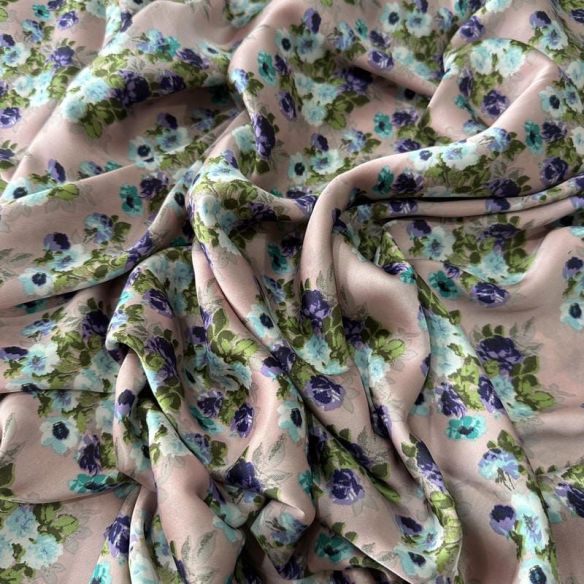 Tecido Cetim Toque De Seda Estampada Flowers • Conexão Tecidos