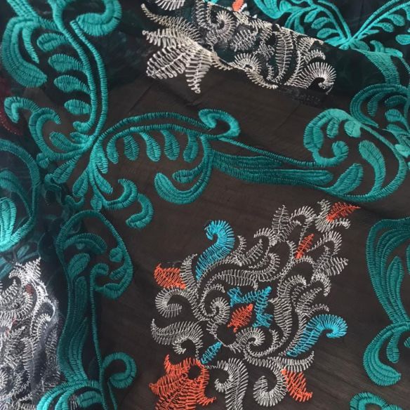 CHIFFON DE SEDA BORDADO • Conexão Tecidos CHIFFON DE SEDA BORDADO • Conexão Tecidos