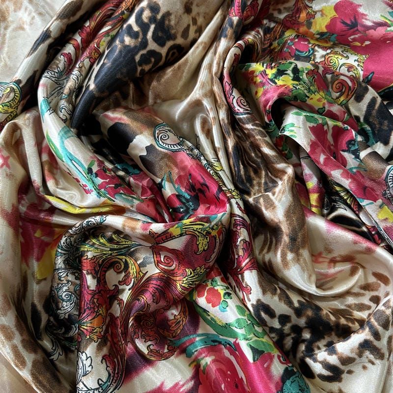 Tecido Cetim Charmousse Estampado Animal Print Floral • Conexão