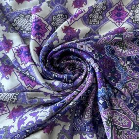 Tecido Cetim de Seda Estampado Mandala Boho Roxa • Conexão Tecidos