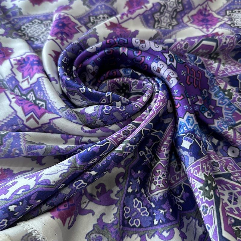 Tecido Cetim de Seda Estampado Mandala Boho Roxa • Conexão Tecidos