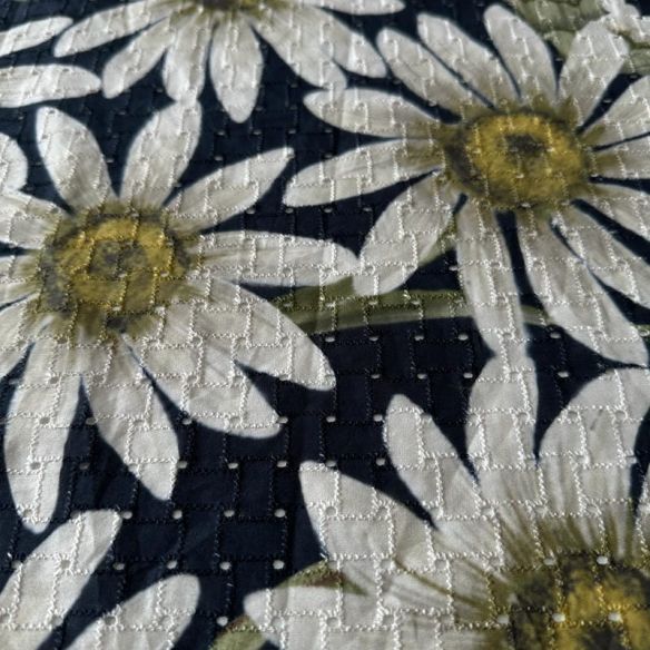 Tecido Lese Estampada Floral Margaridas • Conexão Tecidos