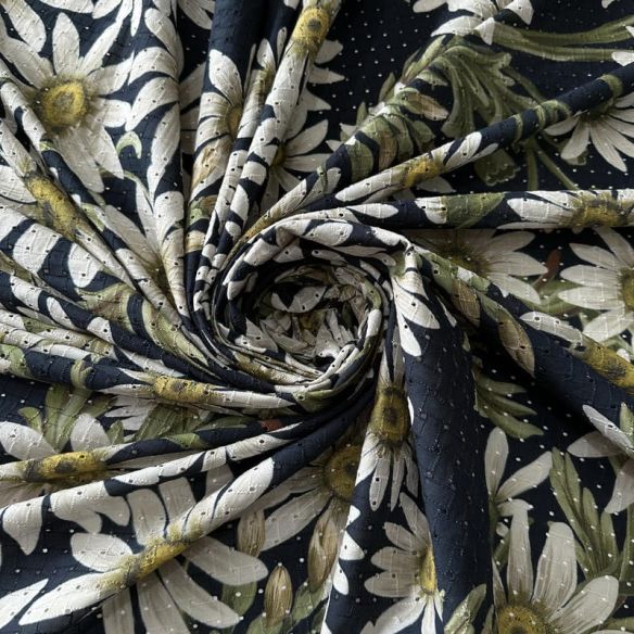 Tecido Lese Estampada Floral Margaridas • Conexão Tecidos