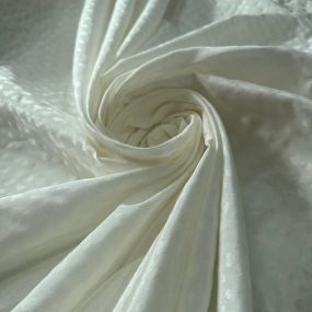 Tecido Jacquard de Seda Misto Delicato • Conexão Tecidos 2