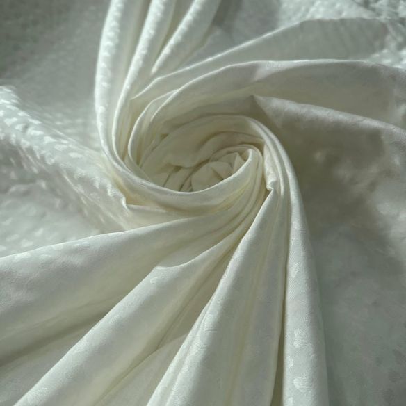 Tecido Jacquard de Seda Misto Delicato • Conexão Tecidos
