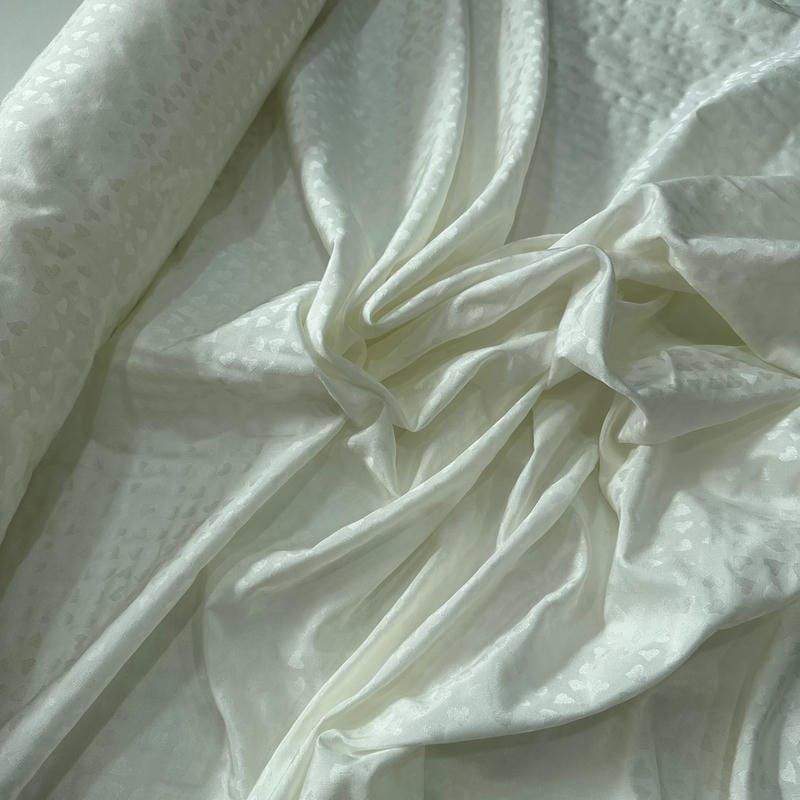 Tecido Jacquard de Seda Misto Delicato • Conexão Tecidos
