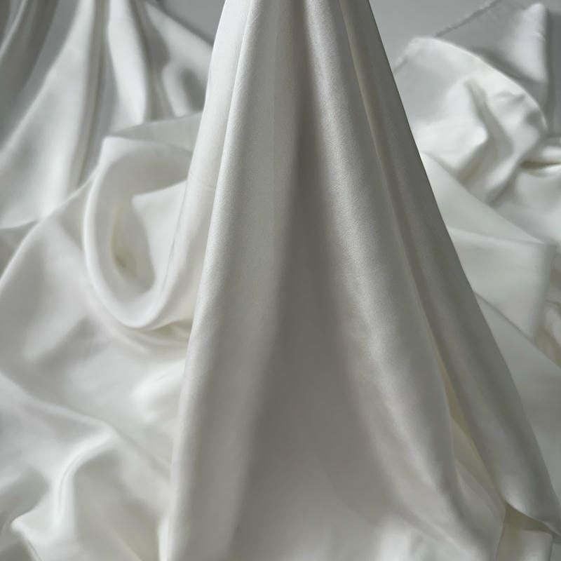 Tecido Seda Pura Habutai Liso Off White • Conexão Tecidos