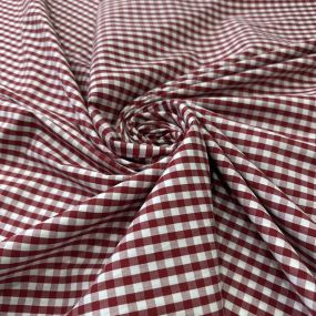 Tecido Tricoline Estampado Vichy Vermelho • Conexão Tecidos 2